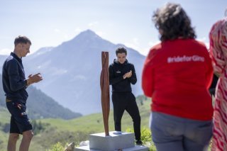 Le Mémorial Gino Mäder a été inauguré jeudi KEYSTONE/GIAN EHRENZELLER
